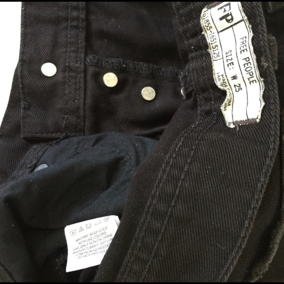 Free People Black Sharkbite Jean Shorts, 25 - Picture 4 of 8